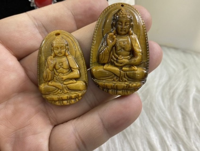 Phật bản mệnh tuổi tân hợi 1971 đá thạch anh  đem lại tài lộc may mắn