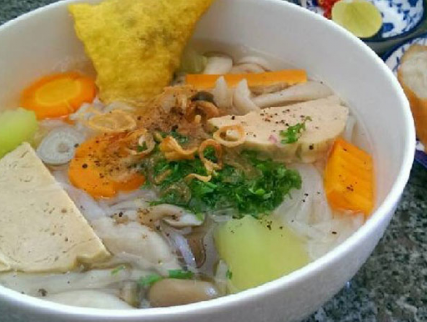 Bánh canh chay: Món ăn cho ngày chay thanh tịnh