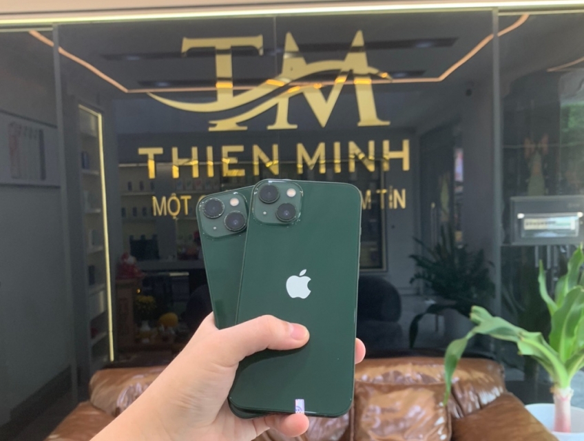 IPhone 13 256GB XANH