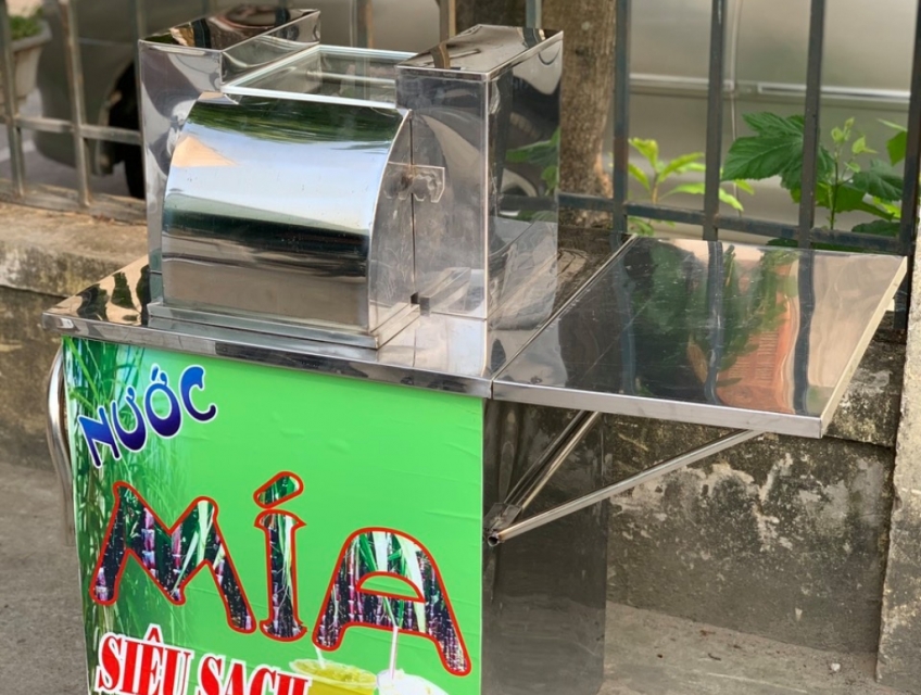 Máy ép nước mía 3 lô nửa bàn