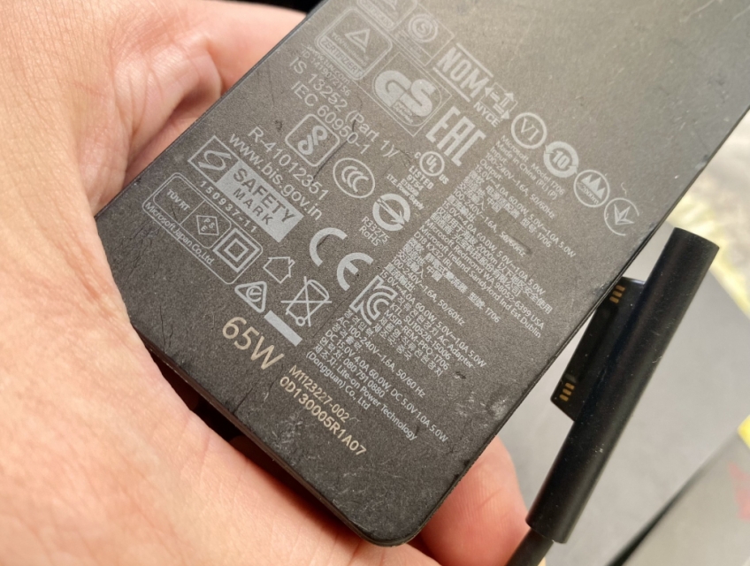 Sạc Laptop Microsoft Surface 44W / 65W / 102W / 127W zin theo máy