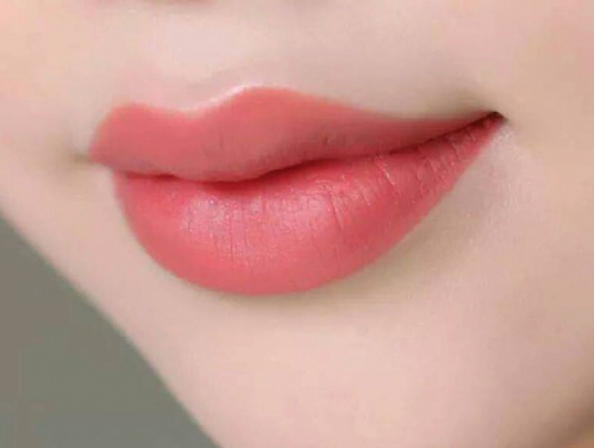 Phun Môi Màu Hồng San Hô: Bí Quyết Sở Hữu Đôi Môi Quyến Rũ, Tươi Tắn