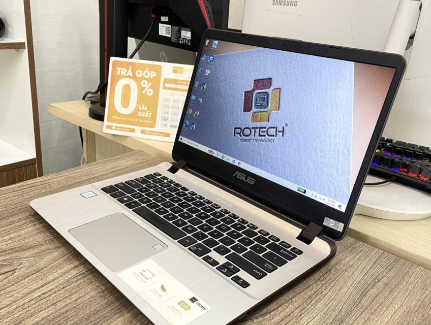 Asus X407UA i5-8250U Ram 8GB SSD 256GB 14INCH