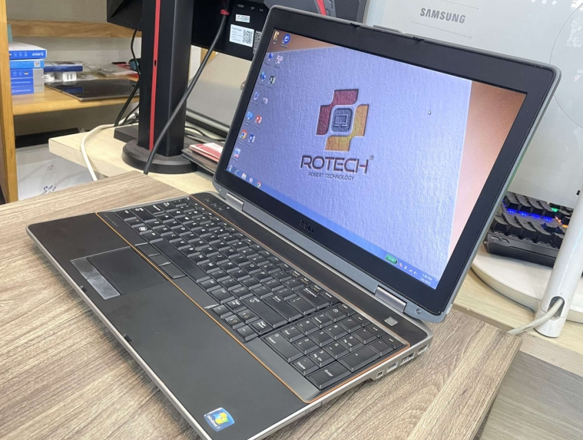 Dell E6520 i7-2620M 4GB 128GB NVIDIA 4200M Pin 3H