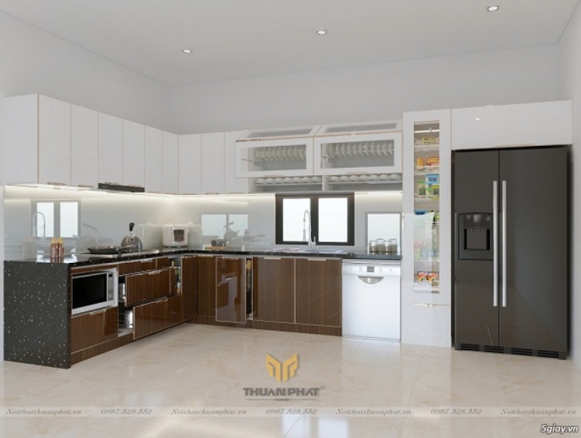 Có nên làm tủ bếp inox cánh kính?