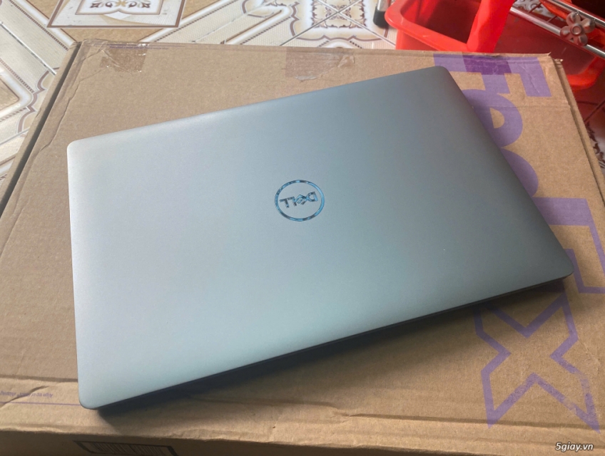 Dell Precision 7750 Core i7 10850H Ram 32G SSD 512G FHD RTX 3000 6GB