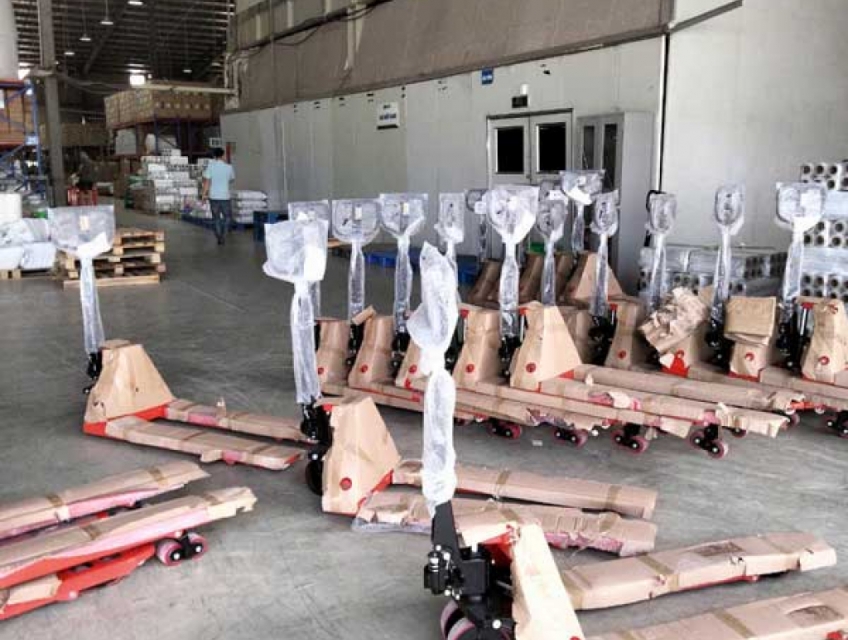 Bán xe nâng tay tại Hà Nội chính hãng giá rẻ