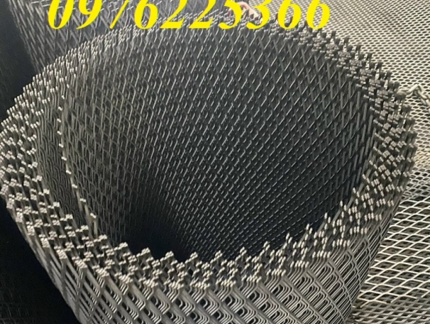 Lưới mắt cáo trang trí hình thoi, Lưới thép hình thoi