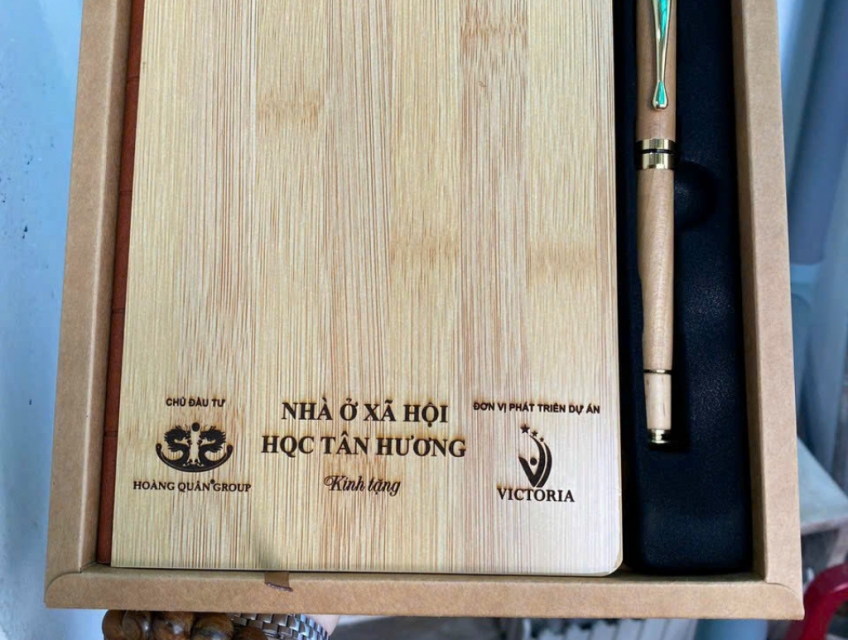 SỔ TAY – BÚT BI IN LOGO