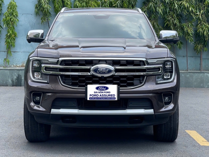 Sài Gòn Ford - Cần Bán Ford Everest Titanium 2 cầu nhập Thái siêu lướt