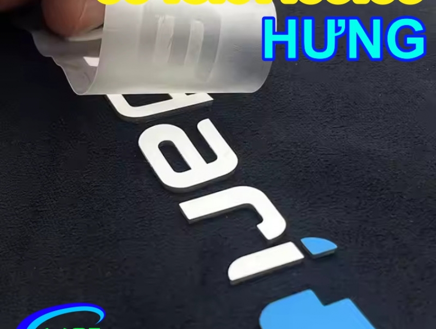 Nhãn ép nhiệt: Giải pháp hoàn hảo cho ngành may mặc hiện đại