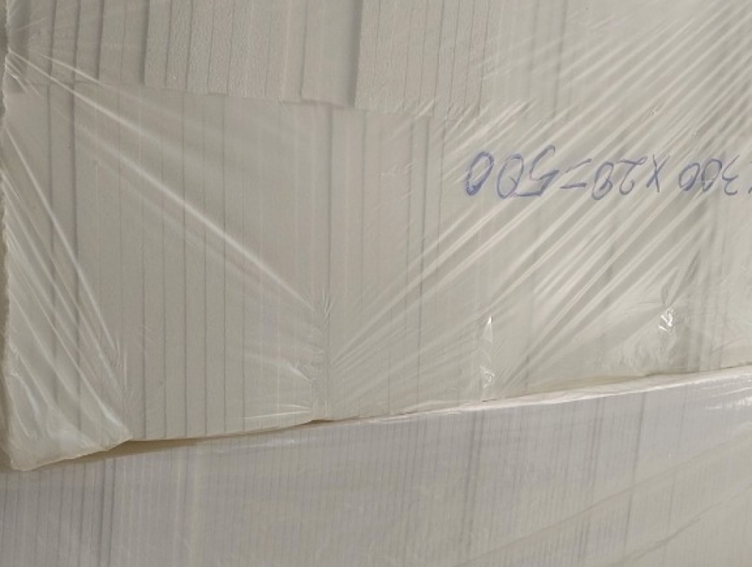 Xưởng sản xuất tấm xốp eps chèn lót hàng hóa giá rẻ