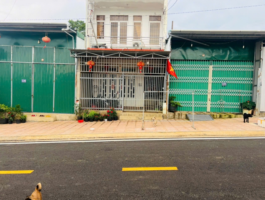 Chính chủ cần bán nhà 300m2 Full thổ cư thuộc Phường B-Lao, TP Bảo