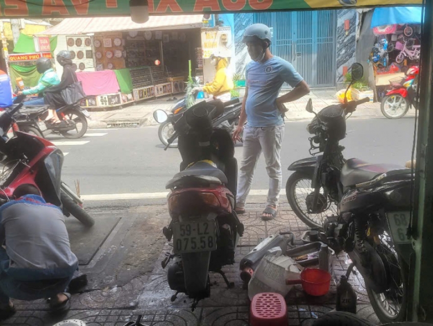[GẤP] CẦN TUYỂN MỘT THỢ SỬA XE CÓ KINH NGHIỆM