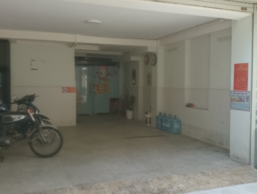 QUẬN 11 -phường 15- CHO TH.UÊ - Nhà ngang 5,5m, dài 18m