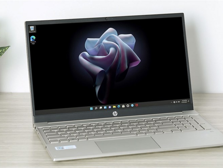 HP Pavilion 15 -eg2081TU: Core i5 1240P/16G/512G SSD/15.6in FHD IPS rẻ