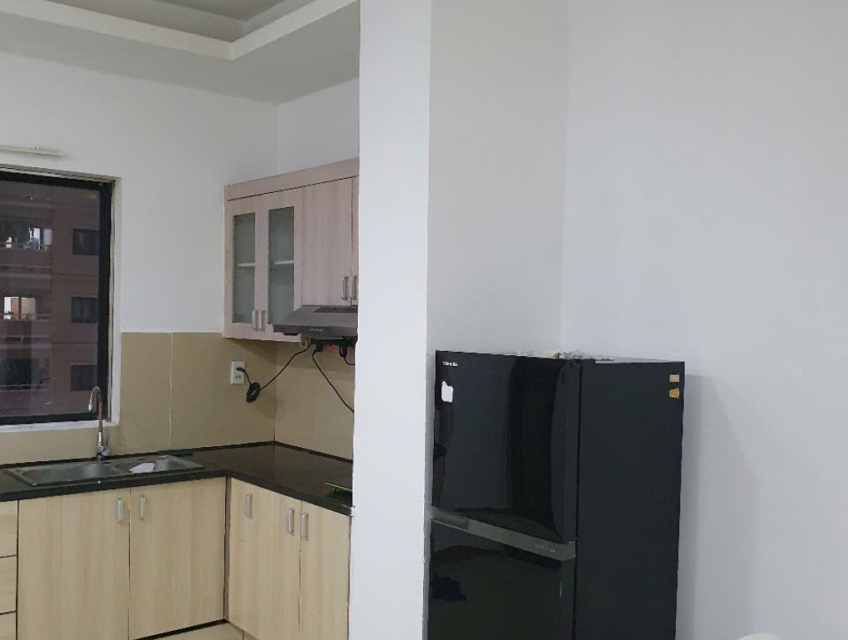 CHO THUÊ CĂN HỘ ERA ĐỨC KHẢI FULL NỘI THẤT VÀO Ở NGAY