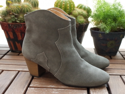 Giày bốt da hang Si. Da thật.