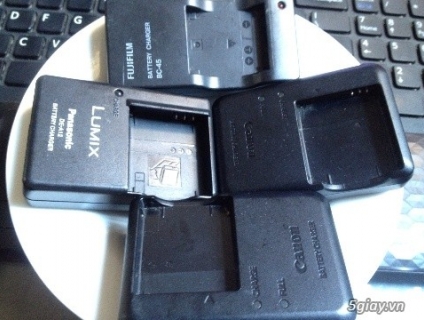 Sạc Zin của máy ảnh các loại Canon, Nikon, Pana, Fuji, Sony, Leica...