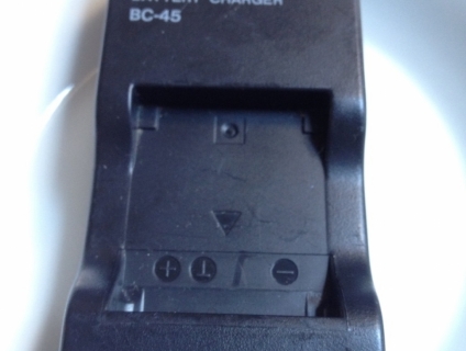 Sạc Zin máy ảnh Fujifilm: Giá: 50k