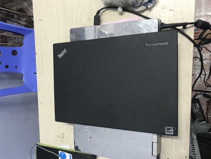 Thinkpad t440 i5 (4300) ram 8g ssd 256