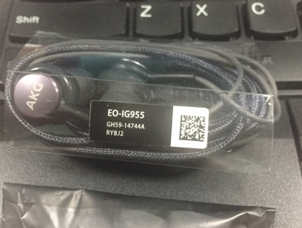 Dọn nhà thanh lí tai nghe samsung akg và cáp samsung type c zin