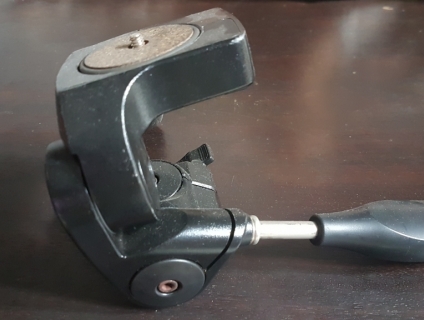 Bán đầu xoay & nghiêng 3 chiều SLIK 700DX 3-Way, Pan-And-Tilt Head