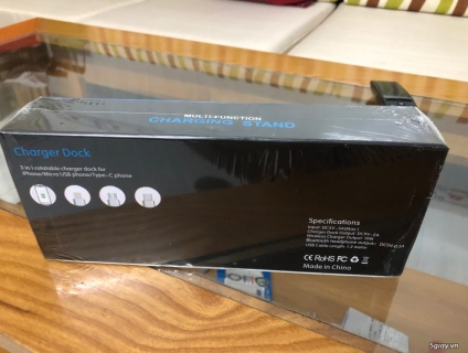 DOCK SẠC KHÔNG DÂY  4 IN 1