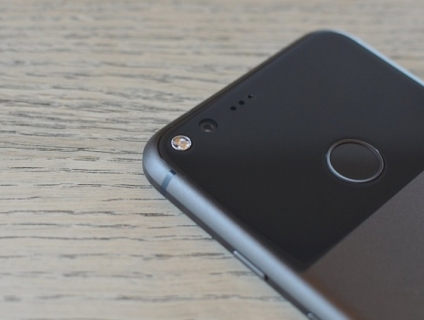 Google Pixel XL nhập khẩu chính hãng qua sử dụng, giá rẻ bất ngờ