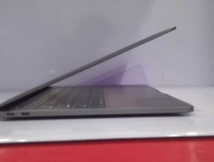 Macbook Pro Retina MLL42 2016 i5 2.0GHz/ 8Gb/ SSD 256Gb/ 13.3"