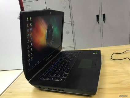 Em bán dell alienware 15 r2 là cỗ máy chơi game cực mượt hứa hẹn sẽ là