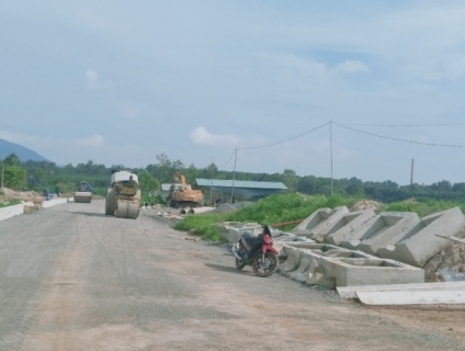 Bán đất MT đường 26 m đường Tập Đoàn 7 Thị Trấn Phú Mỹ Vũng Tàu