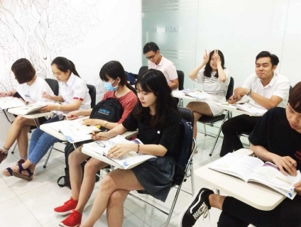 English Master – Học tiếng anh toàn diện hiện đại với Tiến Sĩ Ngôn Ngữ Úc - Master Tea