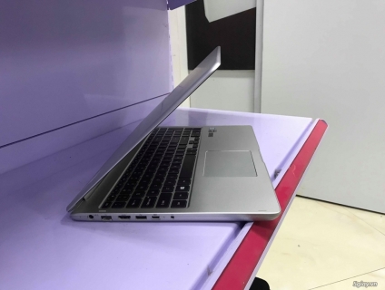 Samsung Notebook Spin 7NP740U i7 7500U/ 12Gb/ SSD 256Gb/ 15.6"FHD