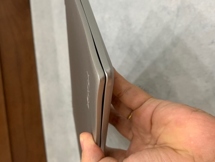 Lenovo Yoga 730, i5 8250u, 8G, Ssd 256G, xoay 360 độ, touch 1.2kg