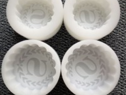 Sản xuất khuôn bánh trung thu theo logo yêu cầu ( khuôn máy)