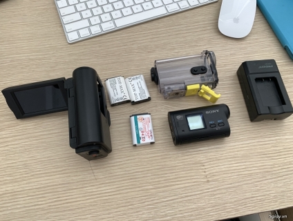 Cần Bán : Sony ActionHDR-AS20 và phụ kiện