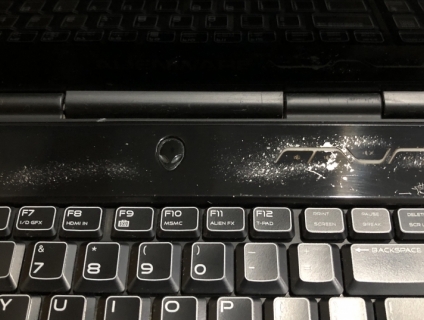 Bán Laptop Alienware 17xR4 chuyên game