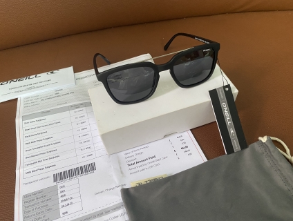 Kính O’Neill form vuông chính hãng săn sales tại Anh chống 100%UV