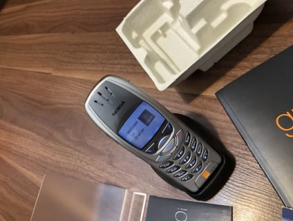 Nokia 6310i Silver Orange United Kingdom Full tuyệt đẹp