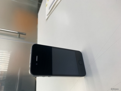 Iphone 4 16 Gb quốc tế không nhận sim dung làm Ipod