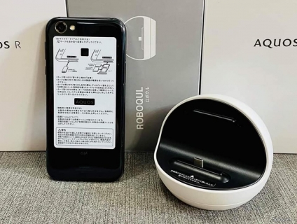 Sharp R (SHV39) new 100% Fullbox kèm dock sạc thông minh Robot! giá re