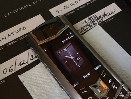 Vertu Signature Edition Steel bản xuất Italia NEW nguyên hộp