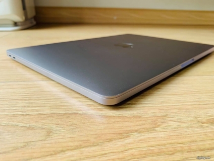 Cần bán: Macbook Pro 2017 13inch i5/Ram8/SSD256 nontouchbar