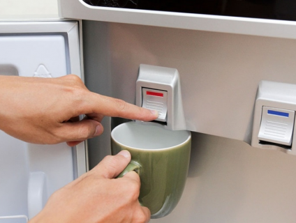 7 Lý do cây nước nóng lạnh bị chảy nước - Cách xử lý NHANH CHÓNG