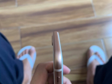 Giá tốt iPhone 8 Plus 64G Gold bản QT hàng Mỹ, hình thức rất đẹp 99%