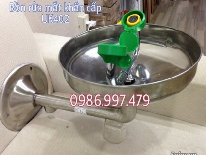 Bồn rửa mắt khẩn cấp gắn tường UK402
