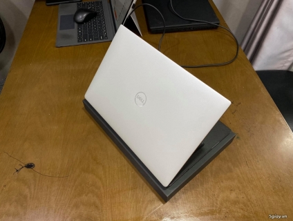 Dell XPS 13 7390