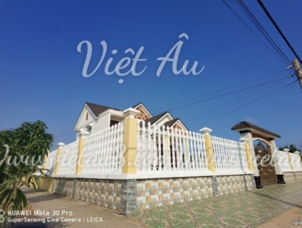 Hàng rào bê tông ly tâm Việt Âu mẫu VA402
