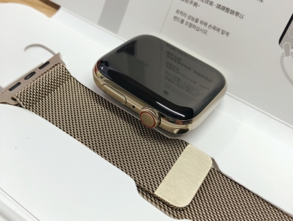 Đồng hồ Apple watch thép 6 44mm gold mầu thế hệ mới bản esim Viettel